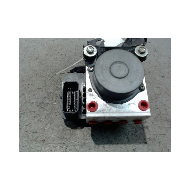 UNITE HYDRAULIQUE ABS TOYOTA VERSO-S
