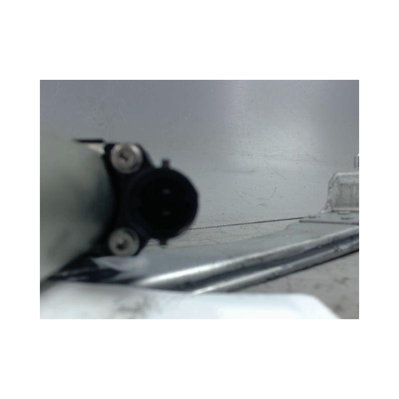 MECANISME+MOTEUR LEVE-GLACE AVANT GAUCHE DACIA SANDERO 2008-