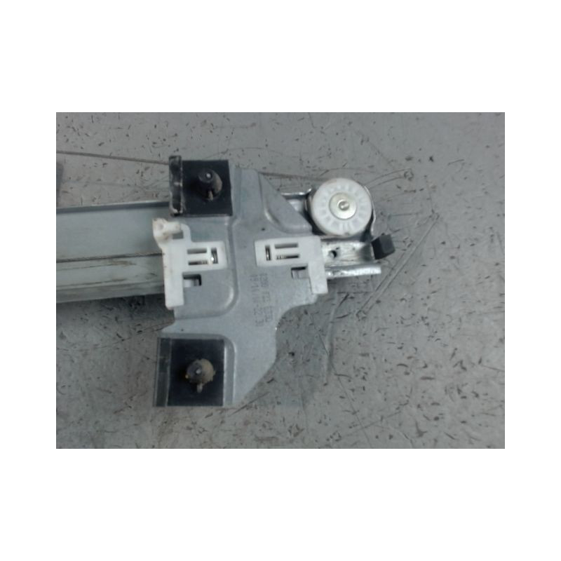 MECANISME+MOTEUR LEVE-GLACE ARRIERE GAUCHE DACIA SANDERO 2008-
