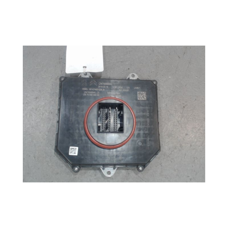 BOITIER XENON PHARE DROIT DS DS7