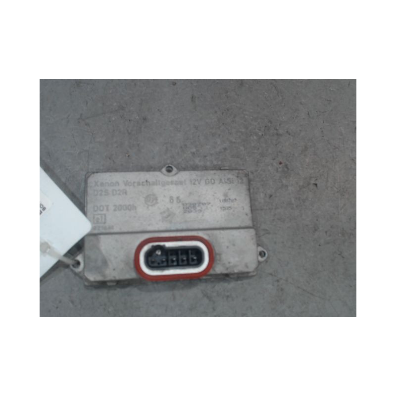 BOITIER XENON PHARE DROIT RENAULT CLIO I PH.2 94-96