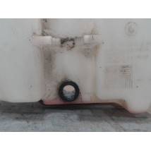 RESERVOIR LAVE-GLACE AVANT RENAULT LATITUDE