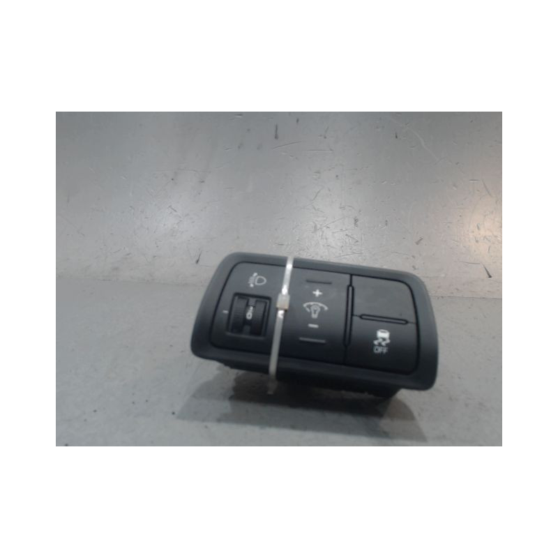 INTERIEUR COMMANDE PHARES HYUNDAI I20