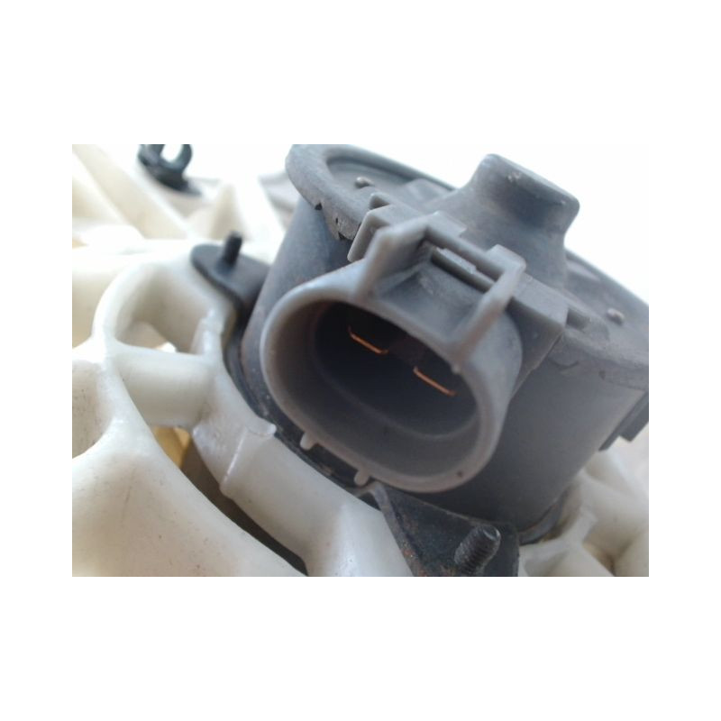 MOTEUR VENTILATEUR RADIATEUR TOYOTA YARIS I Phase 2 2003-2005