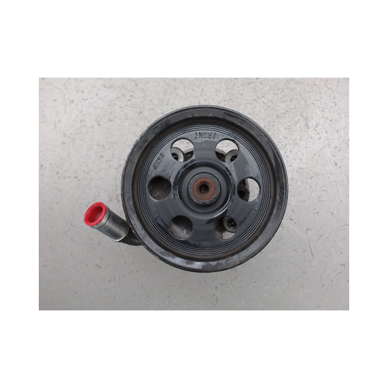 POMPE DIRECTION ASSISTEE CHRYSLER 300C