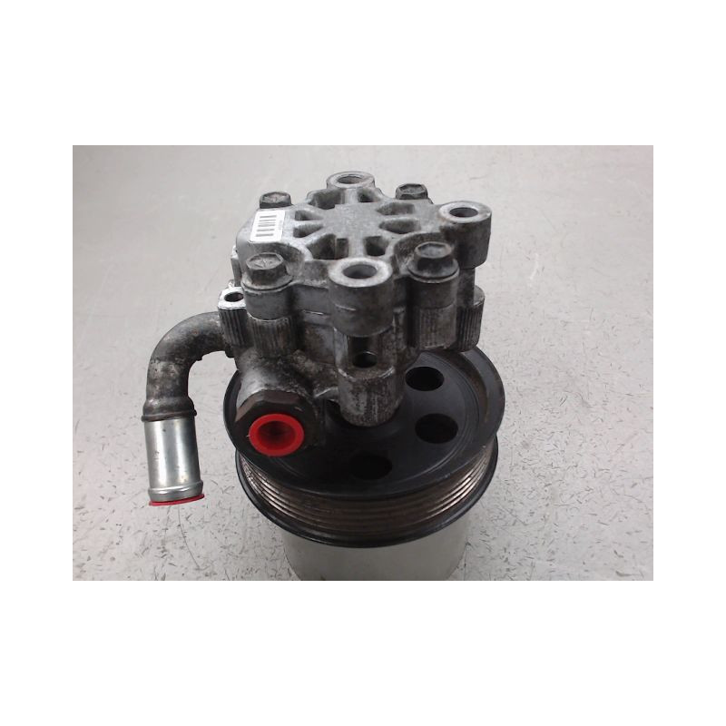POMPE DIRECTION ASSISTEE CHRYSLER 300C