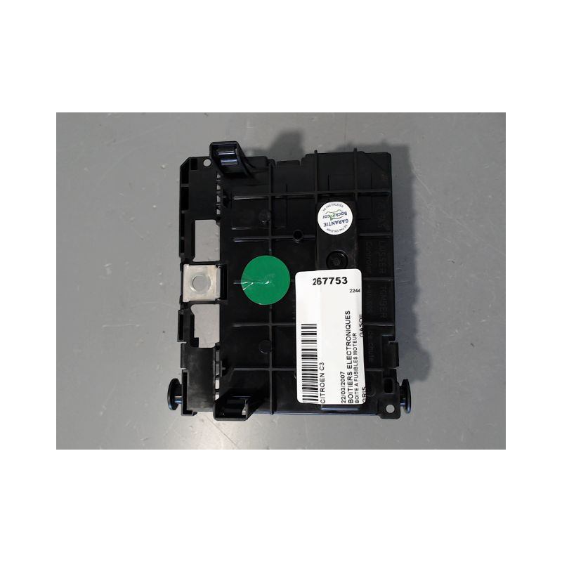 BOITE A FUSIBLES CITROEN C3