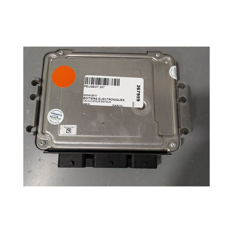 CALCULATEUR MOTEUR PEUGEOT 207