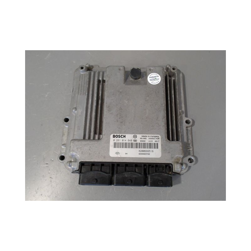 CALCULATEUR MOTEUR RENAULT TRAFIC