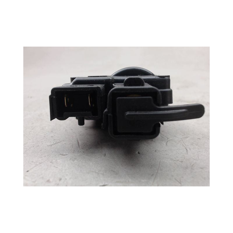 ACTIONNEUR TRAPPE CARBURANT RENAULT MEGANE