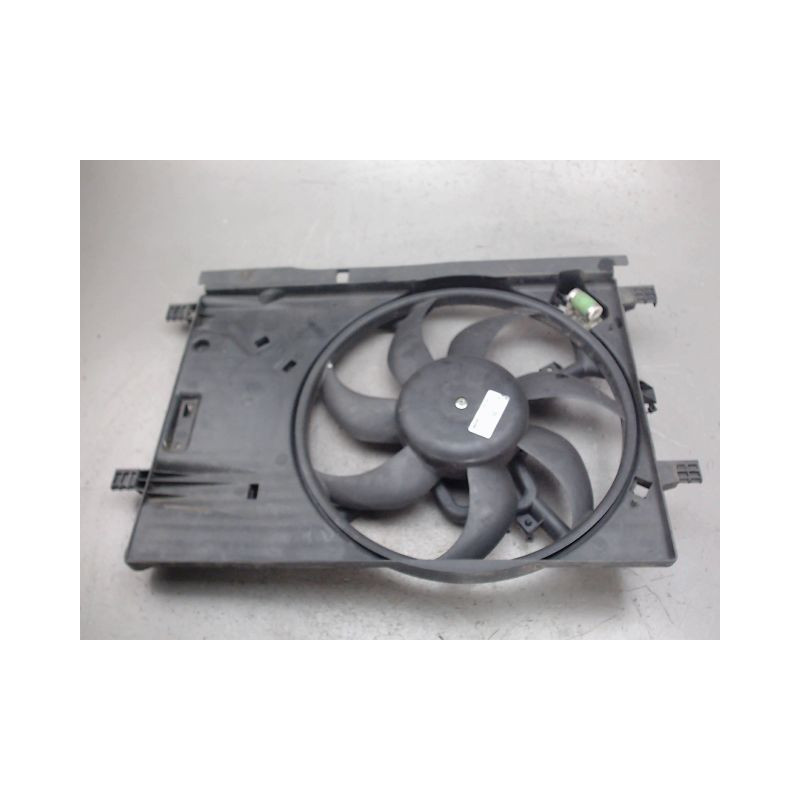 MOTEUR VENTILATEUR RADIATEUR FIAT PUNTO