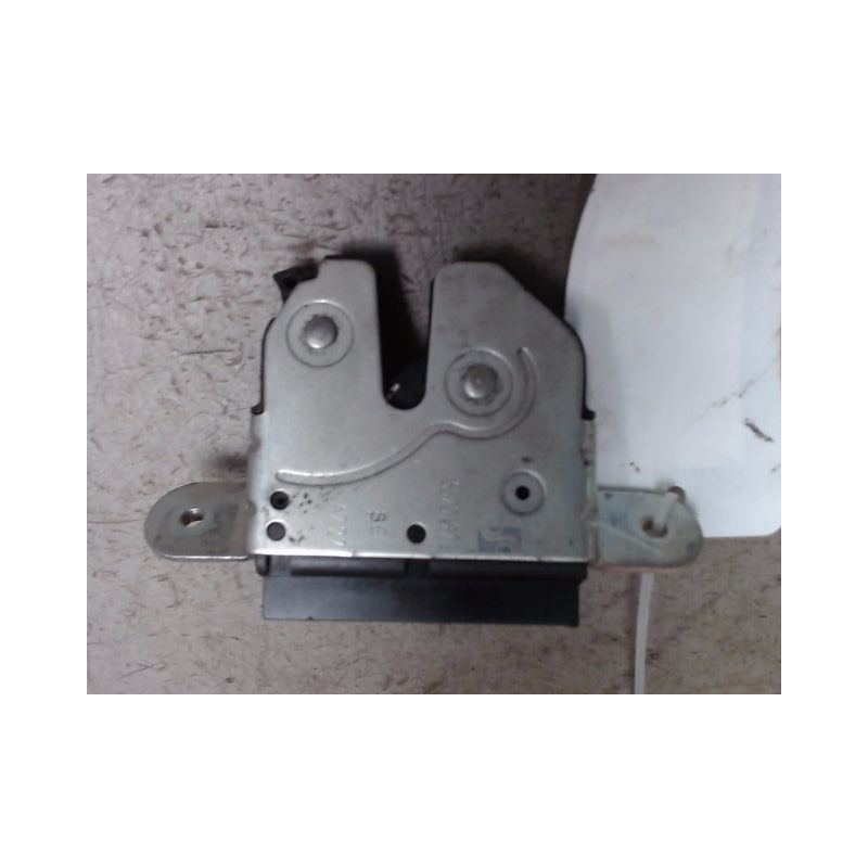 SERRURE HAYON  OPEL CORSA 06-09