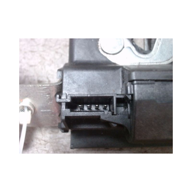 SERRURE HAYON  OPEL CORSA 06-09