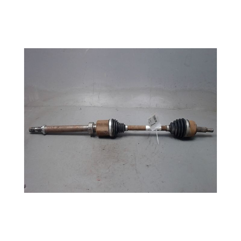 TRANSMISSION AVANT DROIT DACIA DOKKER 1.5 Blue dCi 95 