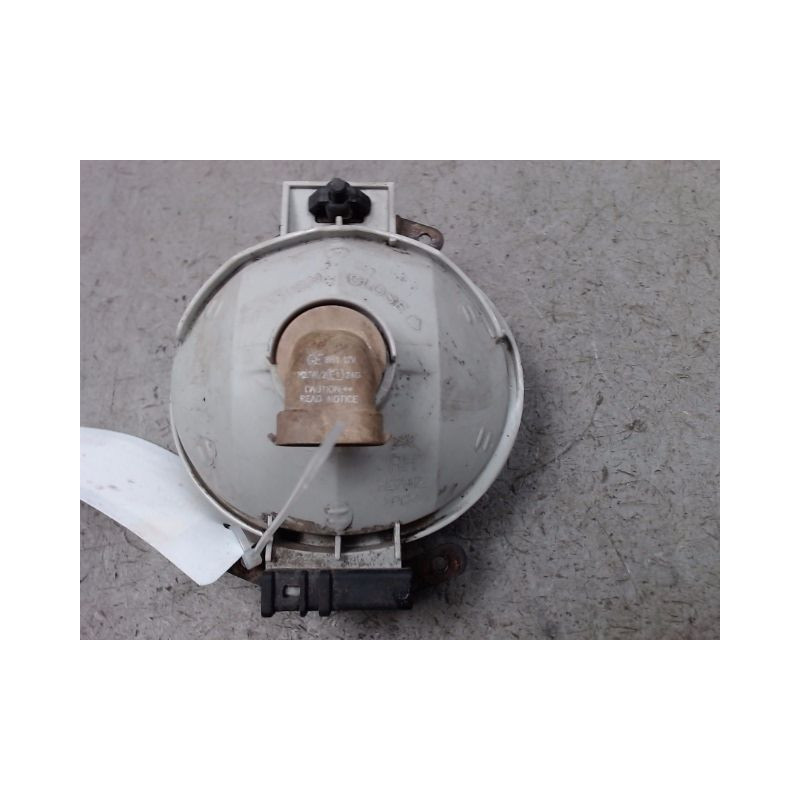 PHARE ANTIBROUILLARD AVANT DROIT HYUNDAI ACCENT PH2 -01
