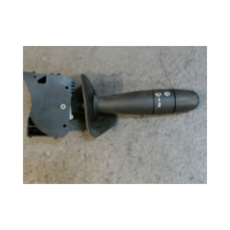COMMANDE ESSUIE GLACE DACIA LOGAN 1 PHASE 2 GASOIL