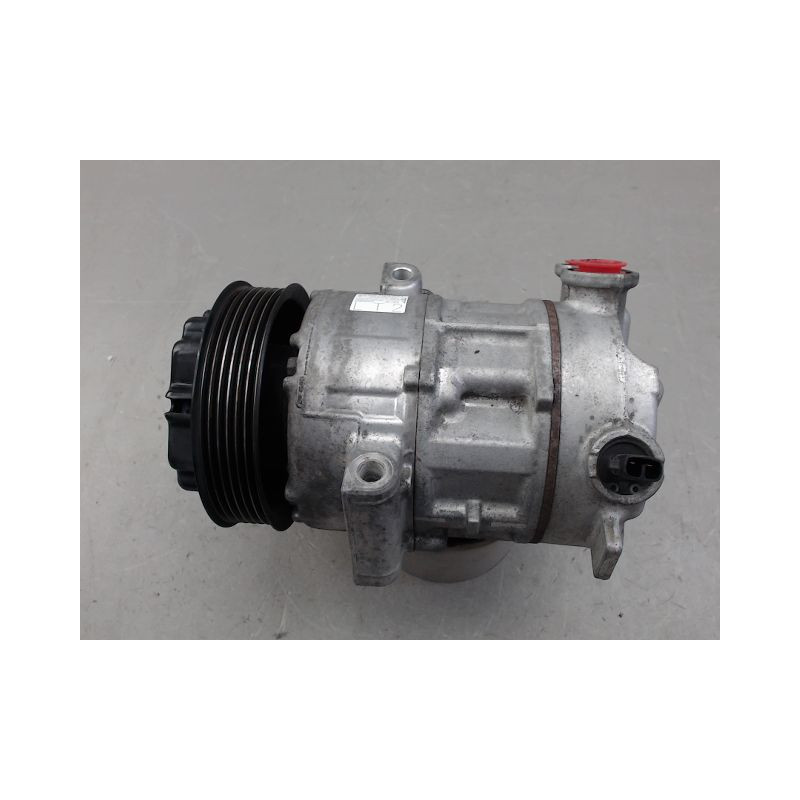 COMPRESSEUR AIR CONDITIONNE OPEL CORSA