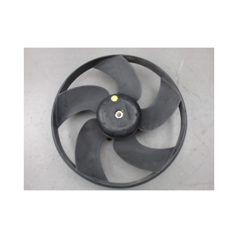MOTEUR VENTILATEUR RADIATEUR PEUGEOT 206