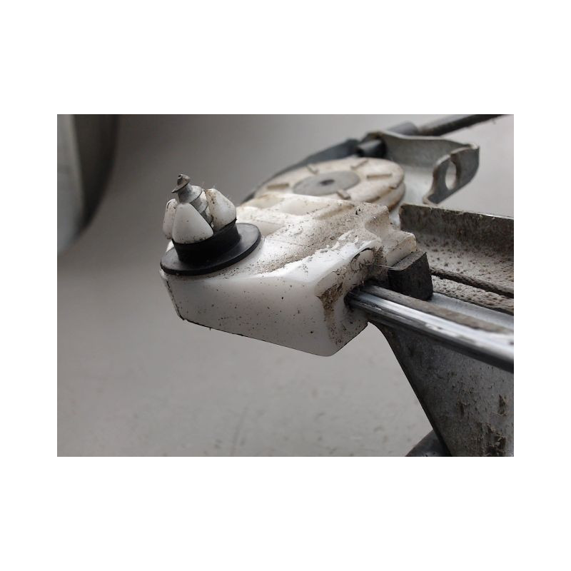 MECANISME LEVE-GLACE AVANT DROIT RENAULT KANGOO