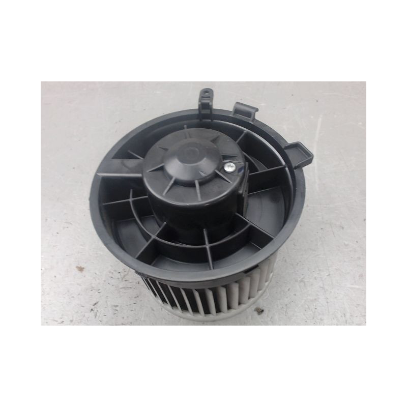 MOTEUR VENTILATEUR CHAUFFAGE NISSAN QASHQAI