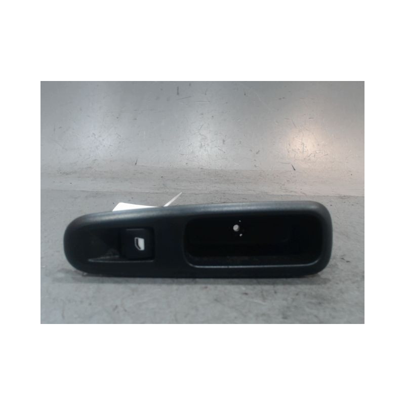 COMMANDE LEVE-GLACE PORTE ARG CITROEN C3