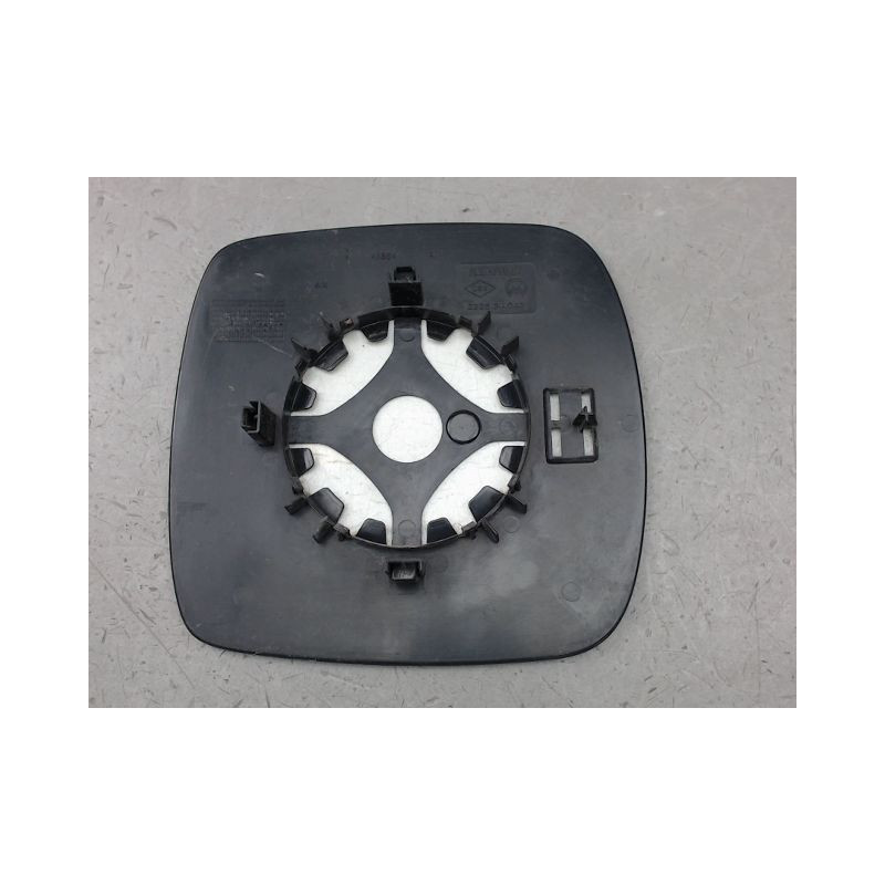 GLACE RETROVISEUR EXT D RENAULT KANGOO