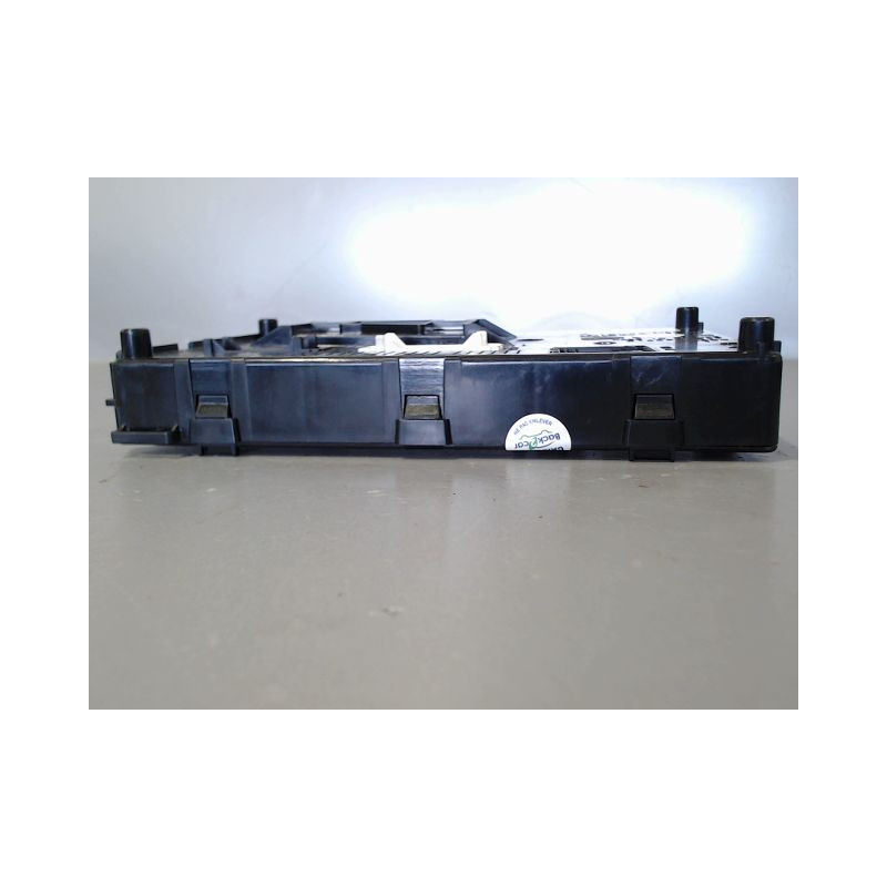 BOITIER GESTION HABITACLE RENAULT CLIO