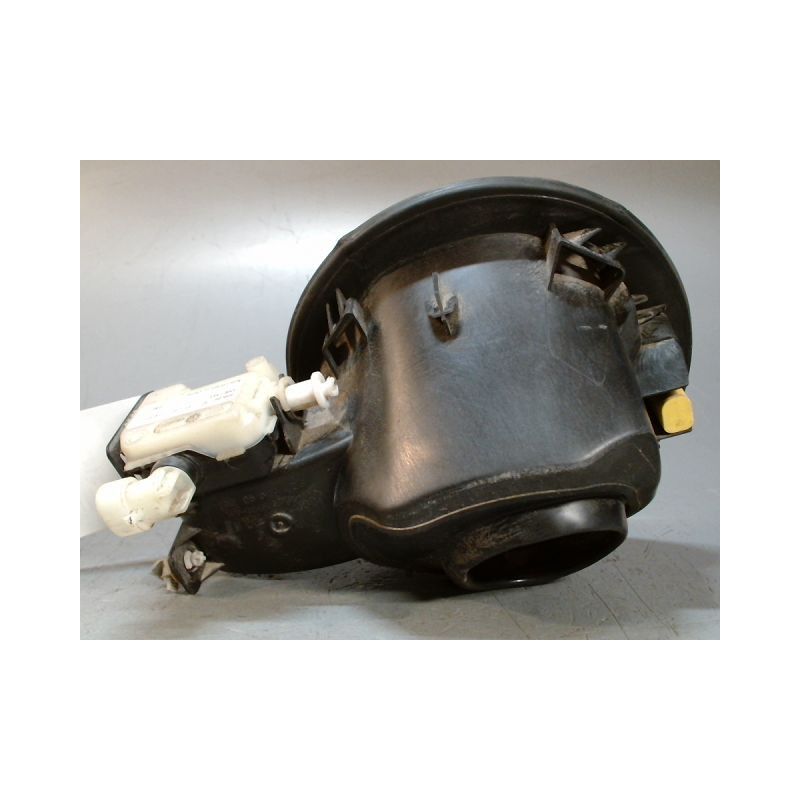 VOLET DE TRAPPE CARBURANT CHEVROLET ORLANDO