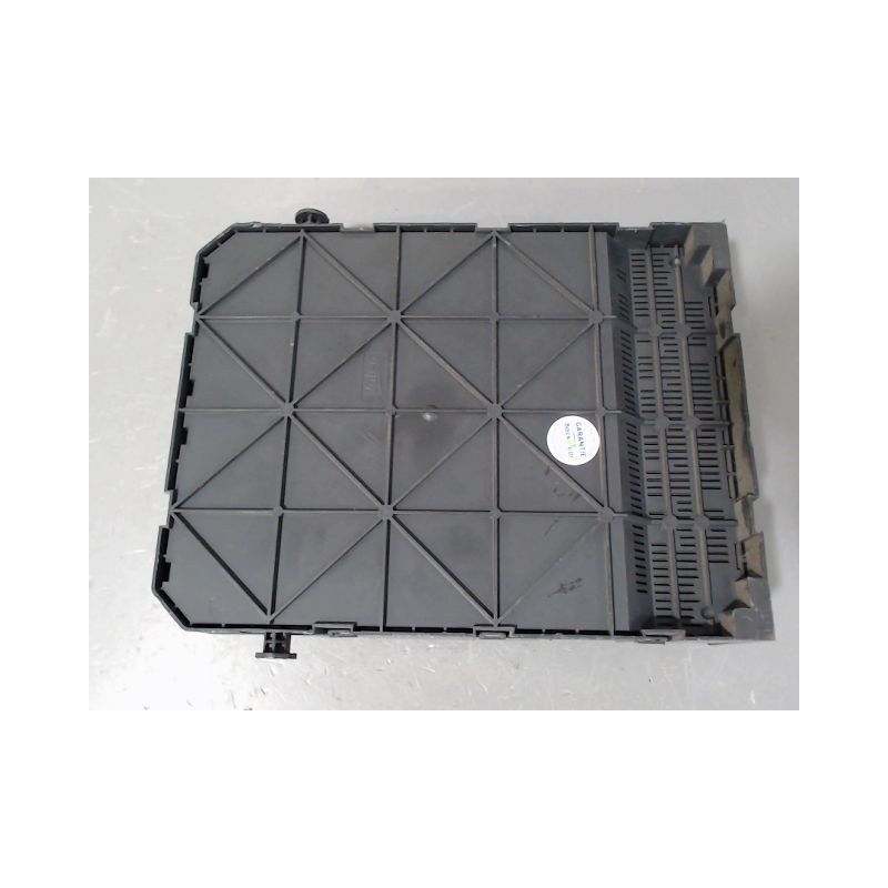 BOITIER GESTION HABITACLE PEUGEOT 308