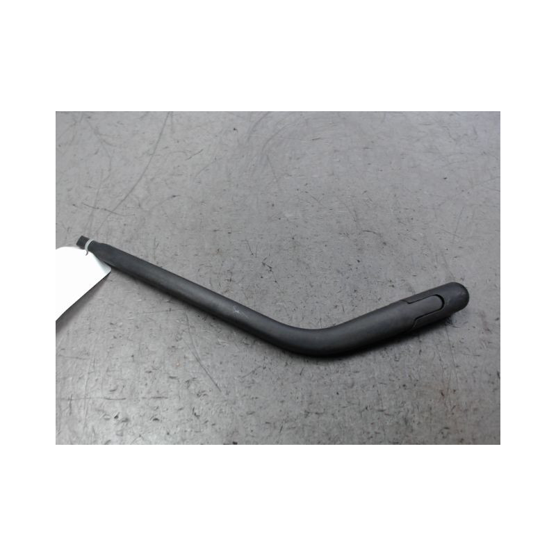 BRAS ESSUIE-GLACE ARRIERE HYUNDAI I10