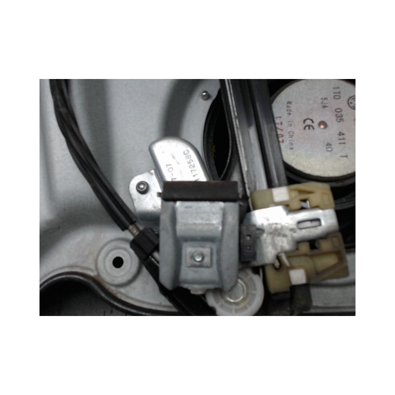 MECANISME+MOTEUR LEVE-GLACE AVANT DROIT VOLKSWAGEN TOURAN