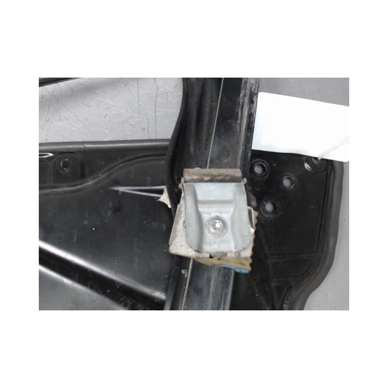 MECANISME+MOTEUR LEVE-GLACE AVANT GAUCHE VOLKSWAGEN PASSAT SW 2005-