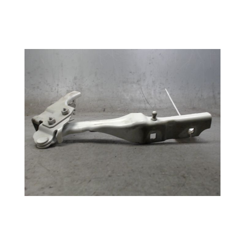 COMPAS GAUCHE CAPOT ALFA ROMEO GUILIETTA 2010-