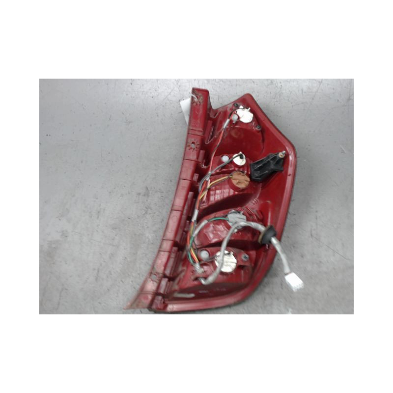 FEU ARRIERE GAUCHE  HYUNDAI I10