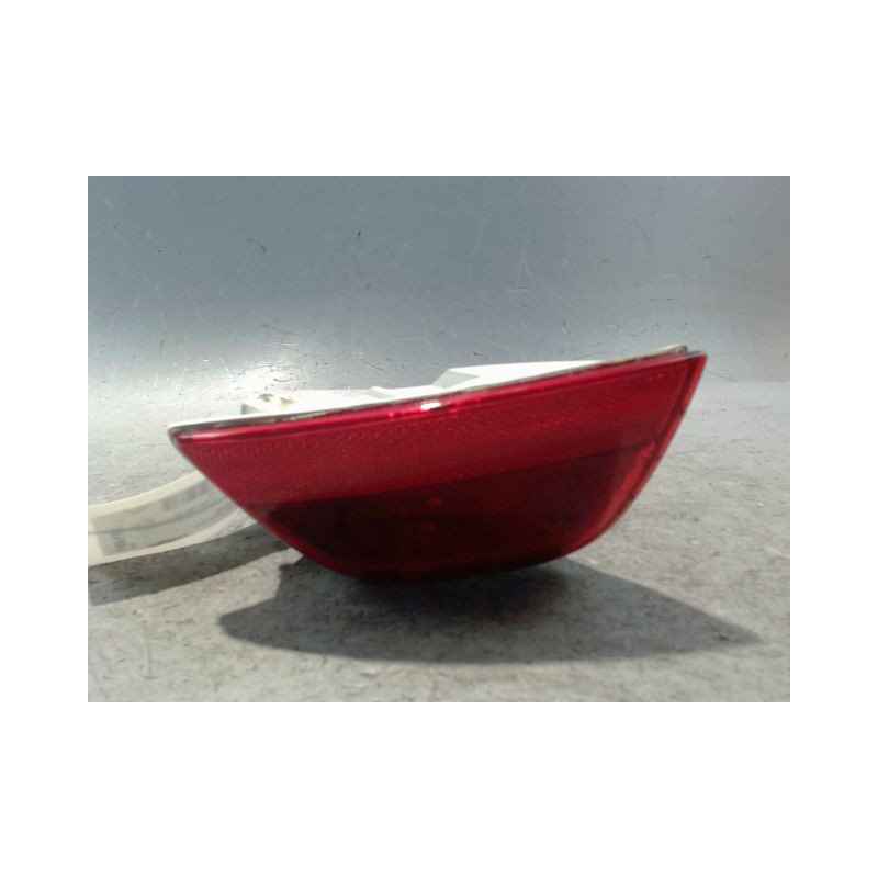 FEU BROUILLARD ARRIERE GAUCHE FORD FOCUS 98-04
