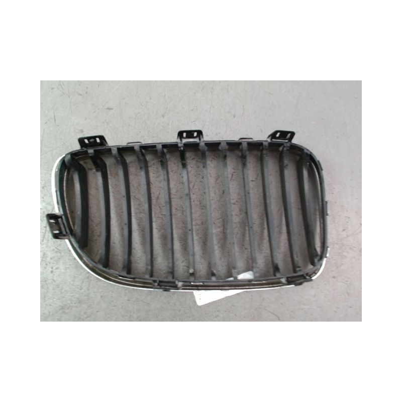GRILLE CALANDRE GAUCHE BMW SERIE 1 I (E81) 2007-2011