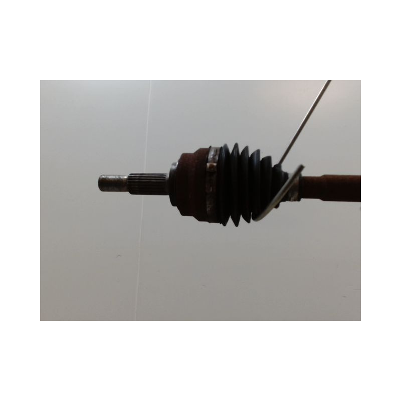 TRANSMISSION AVANT DROIT DACIA SANDERO 2008- 1.0 SCe 65