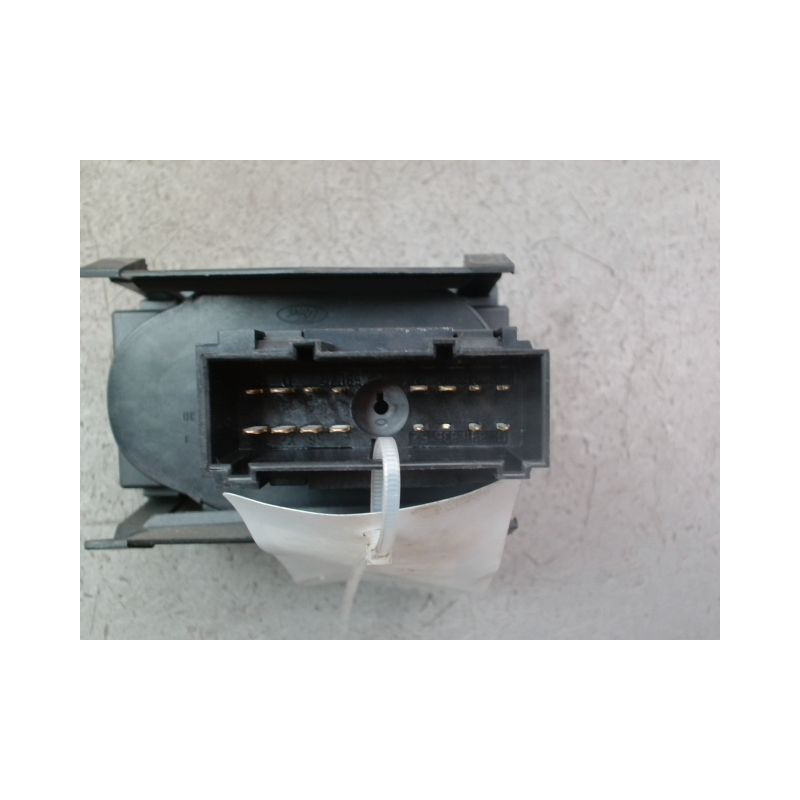 INTERIEUR COMMANDE PHARES FORD FIESTA V Phase 2 2005-2008