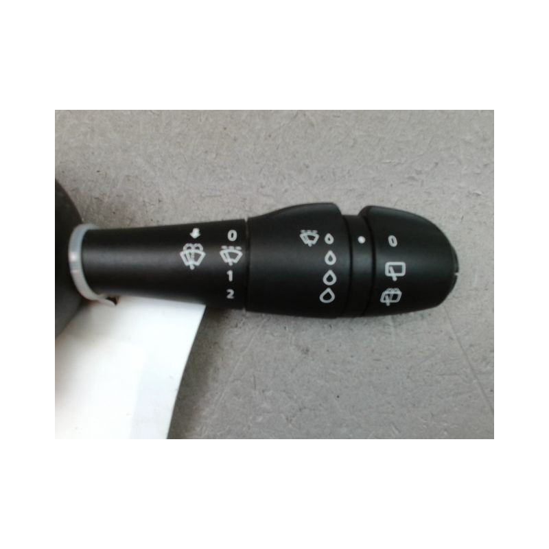 COMMANDE ESSUIE GLACE RENAULT CLIO IV Phase 1 2012-...