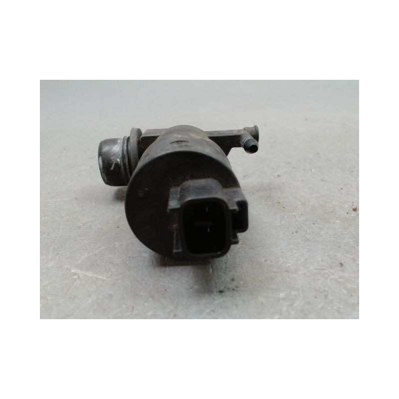 POMPE LAVE-GLACE ARRIERE TOYOTA YARIS 2005-