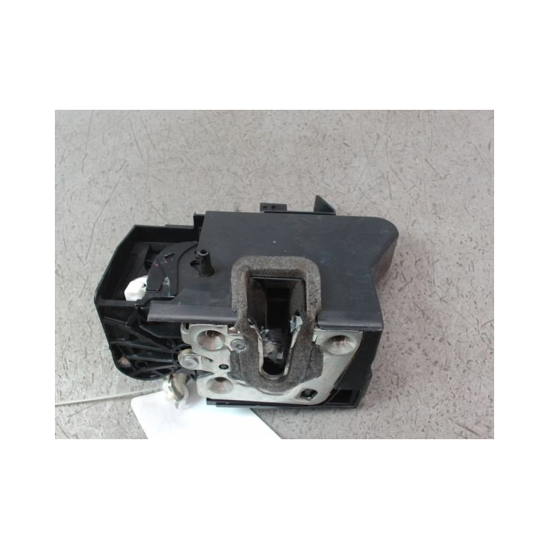 SYSTEME CONDAMNATION ARRIERE DROIT DACIA SANDERO 2008-