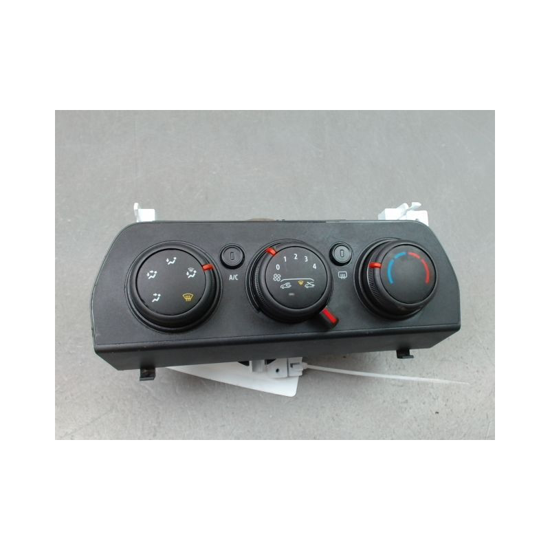 COMMANDE DE CHAUFFAGE DACIA SANDERO 2008-
