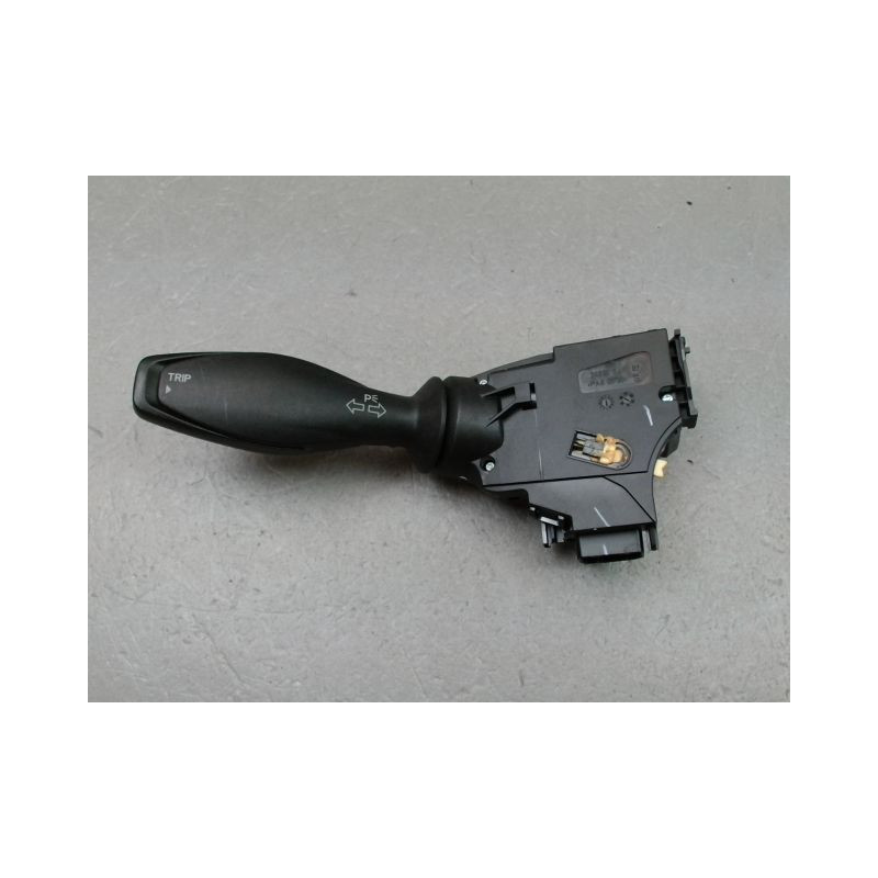 COMMANDE CLIGNOTANT FORD KA+