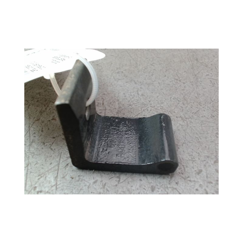 CHARNIERE HAYON D OPEL CORSA 2010-