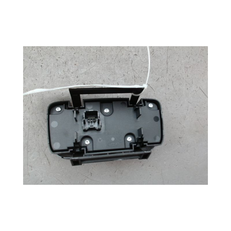 INTERIEUR COMMANDE PHARES FORD KUGA