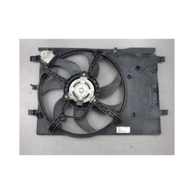 MOTEUR VENTILATEUR RADIATEUR FIAT PUNTO