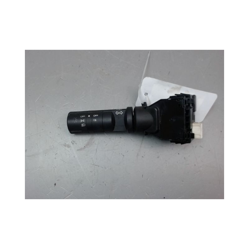 COMMANDE ECLAIRAGE NISSAN PATHFINDER