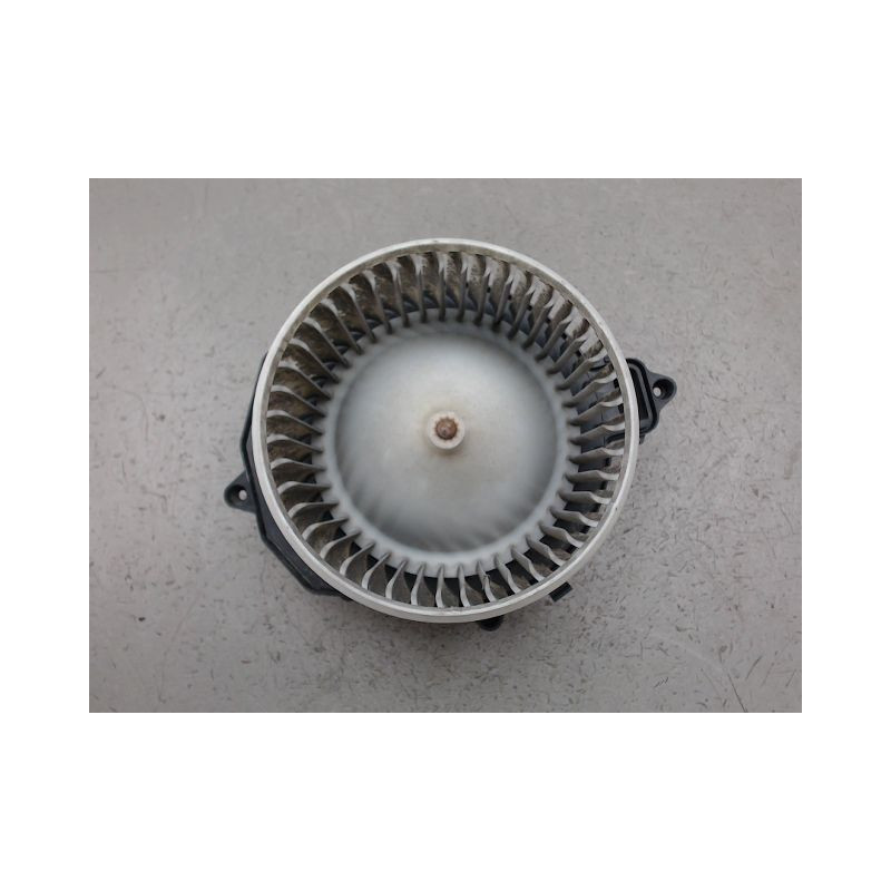MOTEUR VENTILATEUR CHAUFFAGE PEUGEOT PARTNER