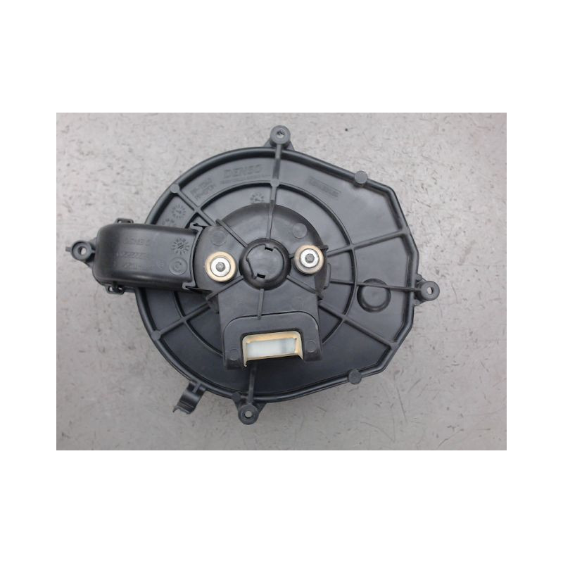 MOTEUR VENTILATEUR CHAUFFAGE PEUGEOT PARTNER