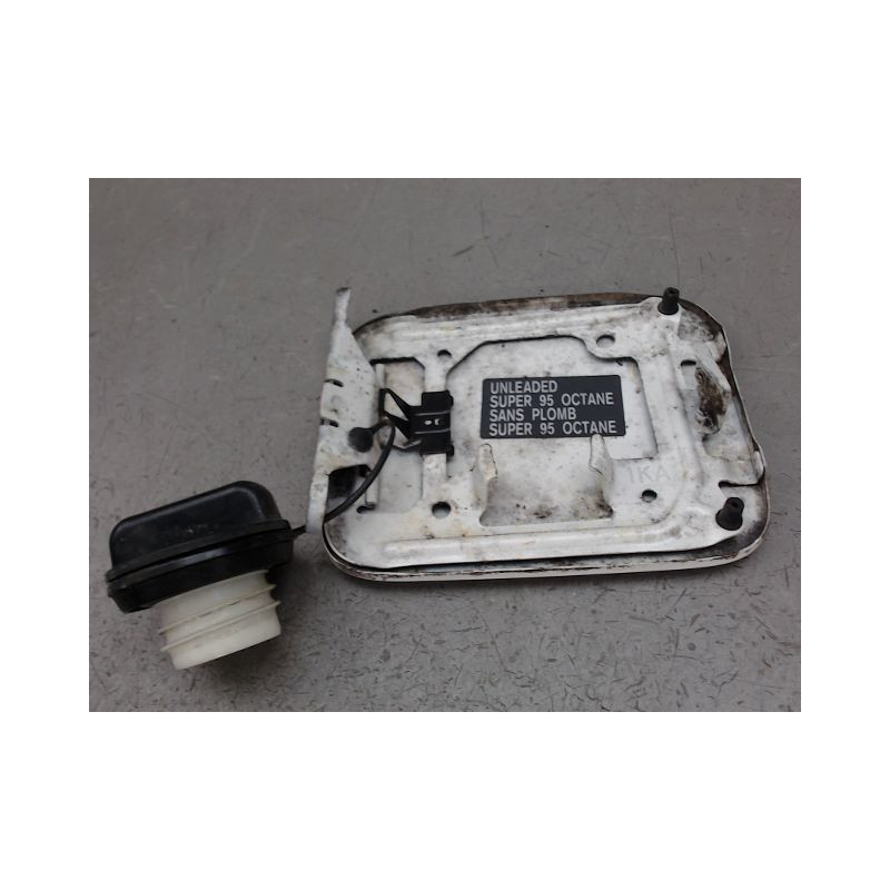 VOLET DE TRAPPE CARBURANT NISSAN JUKE
